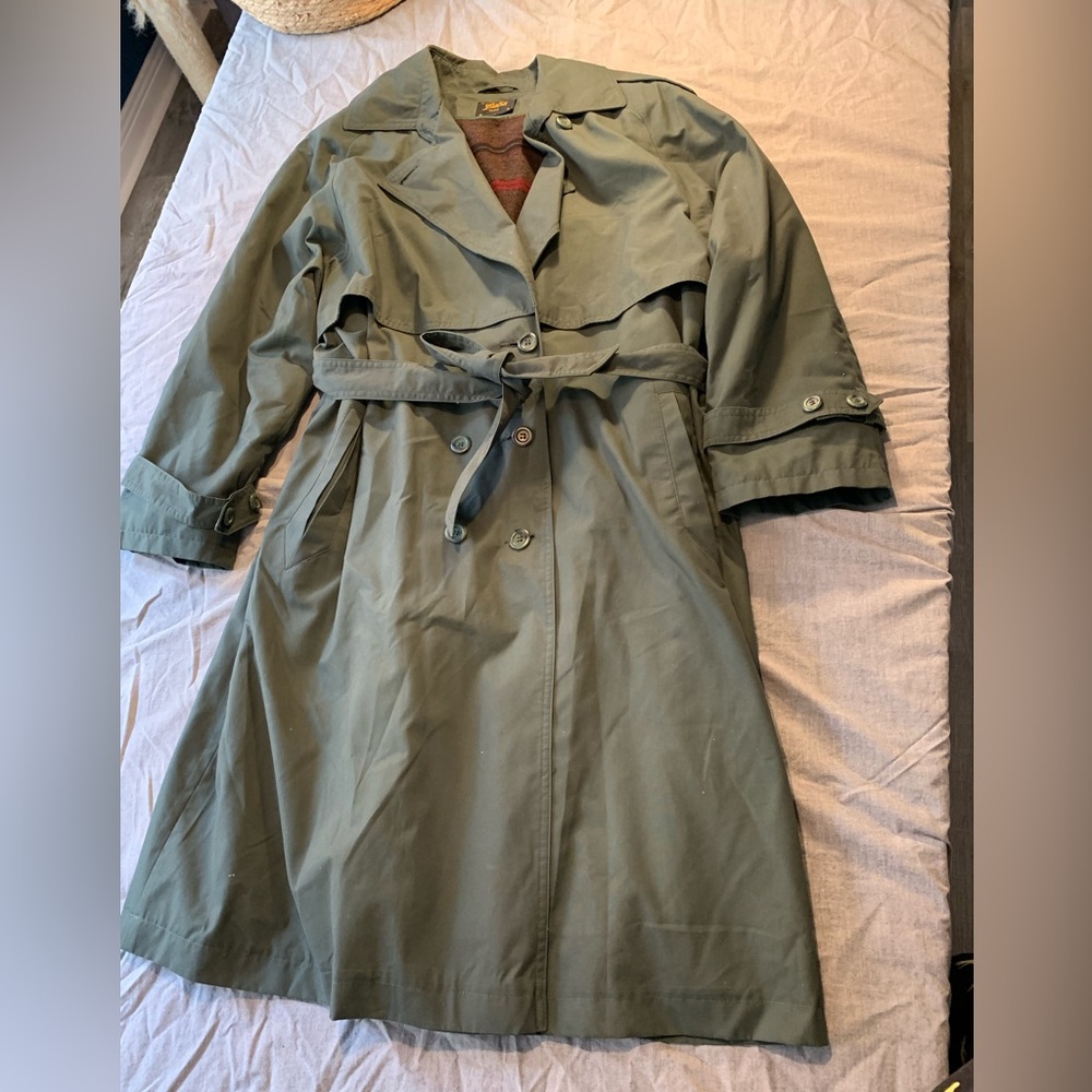Stylish Green Trench Coat for Women